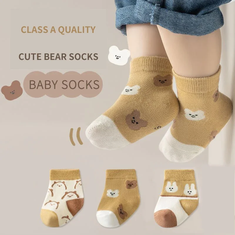 Neugeborene Baby-Cartoon-Bär-Crew-Socken, 3 Paar, 0–3 Jahre, Kinder, niedlich, weich, gemütlich, Baumwolle, atmungsaktiv, Kinder-Halbsocken für Babys