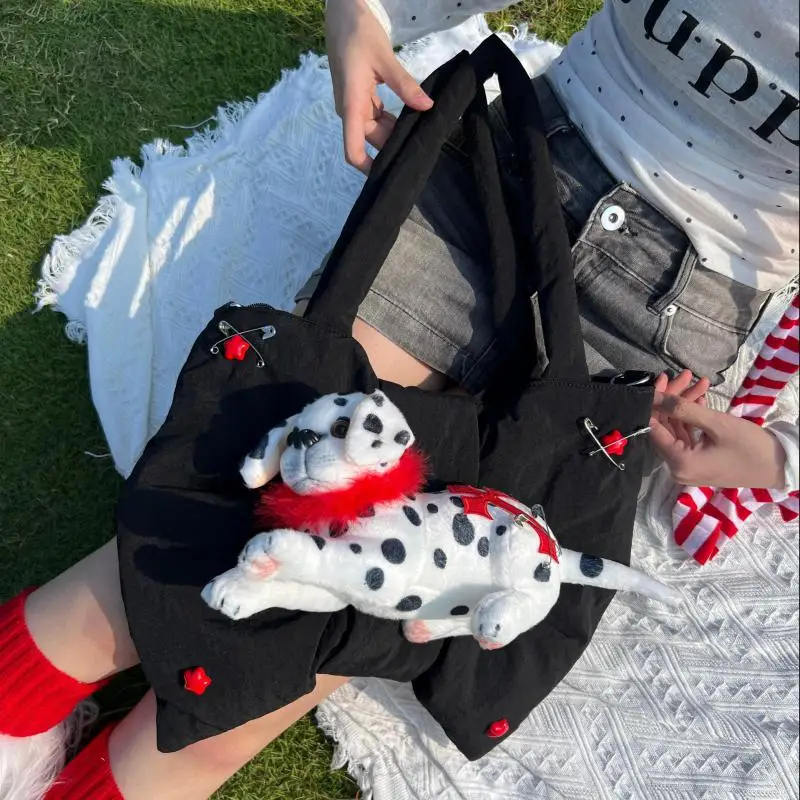 2025 التصميم الأمريكي الأصلي أفقي مربع سعة كبيرة حقيبة يد قماش النايلون دمية شكل تصميم حقيبة كتف مفردة العصرية