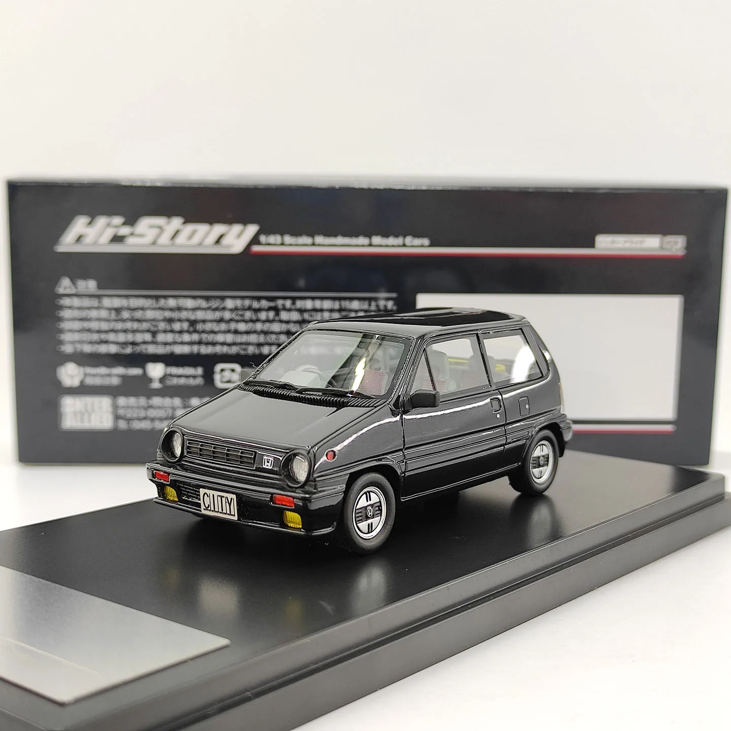hi-story-modele-de-voiture-en-resine-noire-honda-city-r-1985-a-l'echelle-1-43
