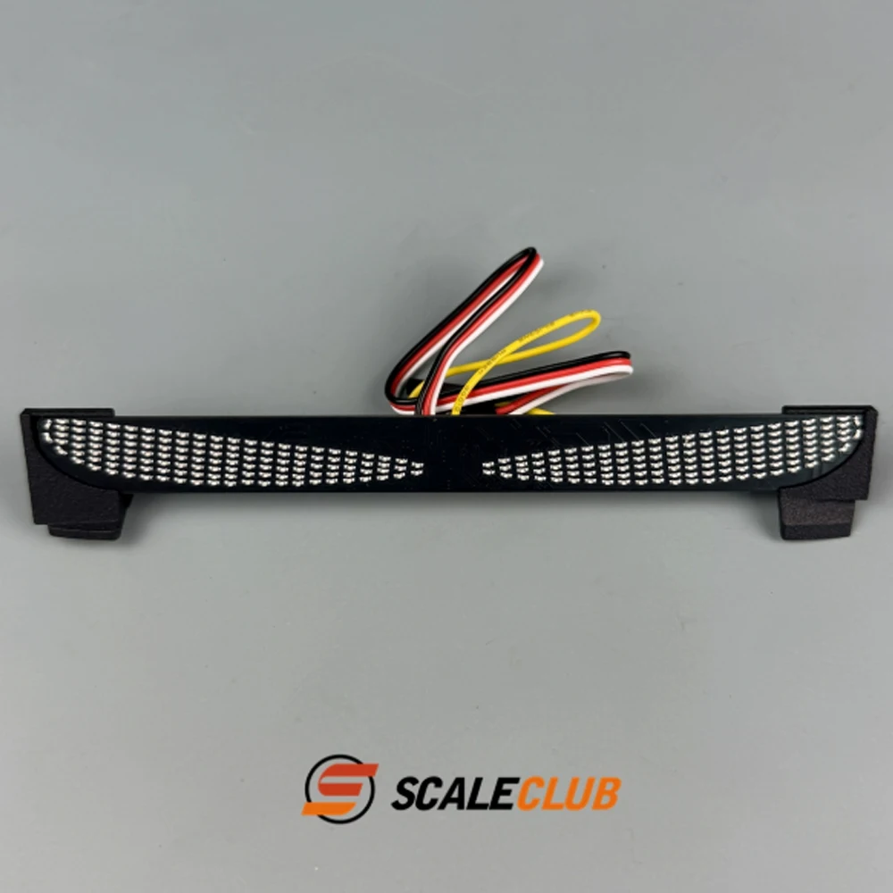 Cabine SCALECLUB 1/14 770S com suporte dedicado e iluminação modificada de olho de demônio de dois canais