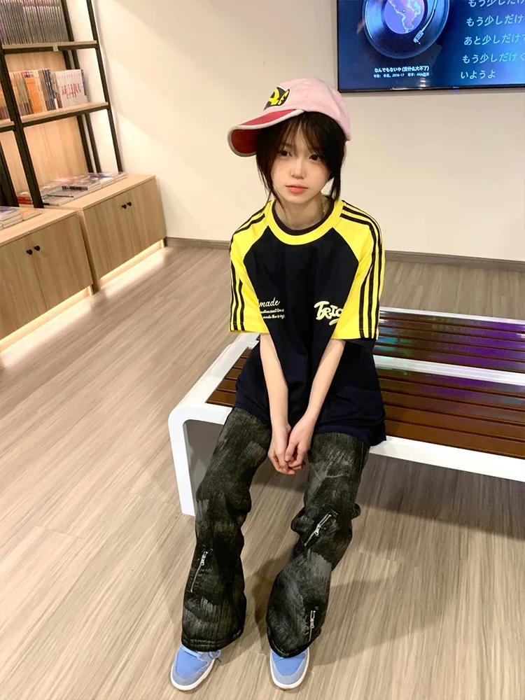 

Свободная футболка оверсайз ort Sve, женская летняя хлопковая футболка с вышитыми буквами, топ с овальными плечами и вставками, дизайн