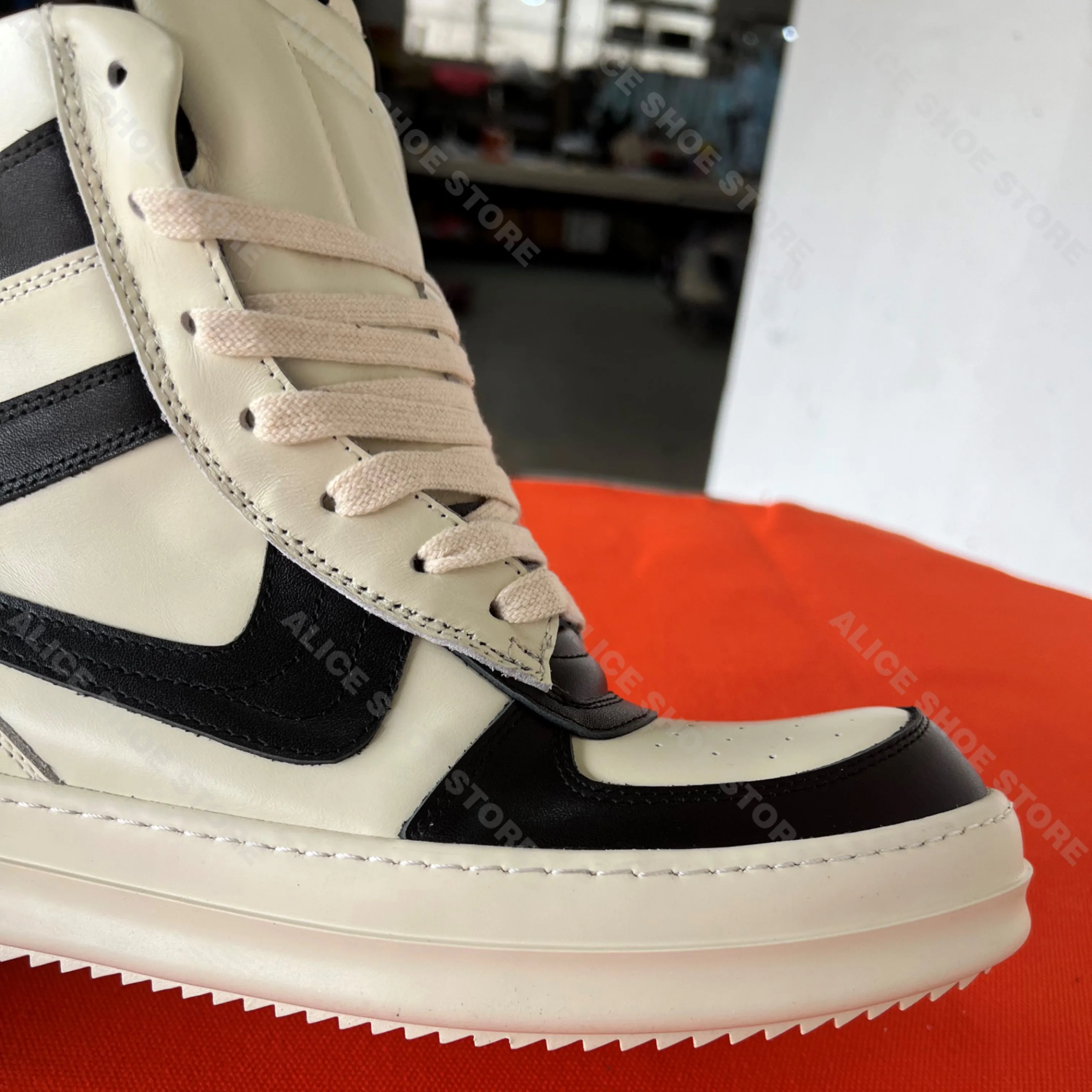 Brand Designer Men Sneaker Casual Women Shoe Quality White Genuine Leather High Top Shoe Luxury Trainer Big Hook Platform Shoe