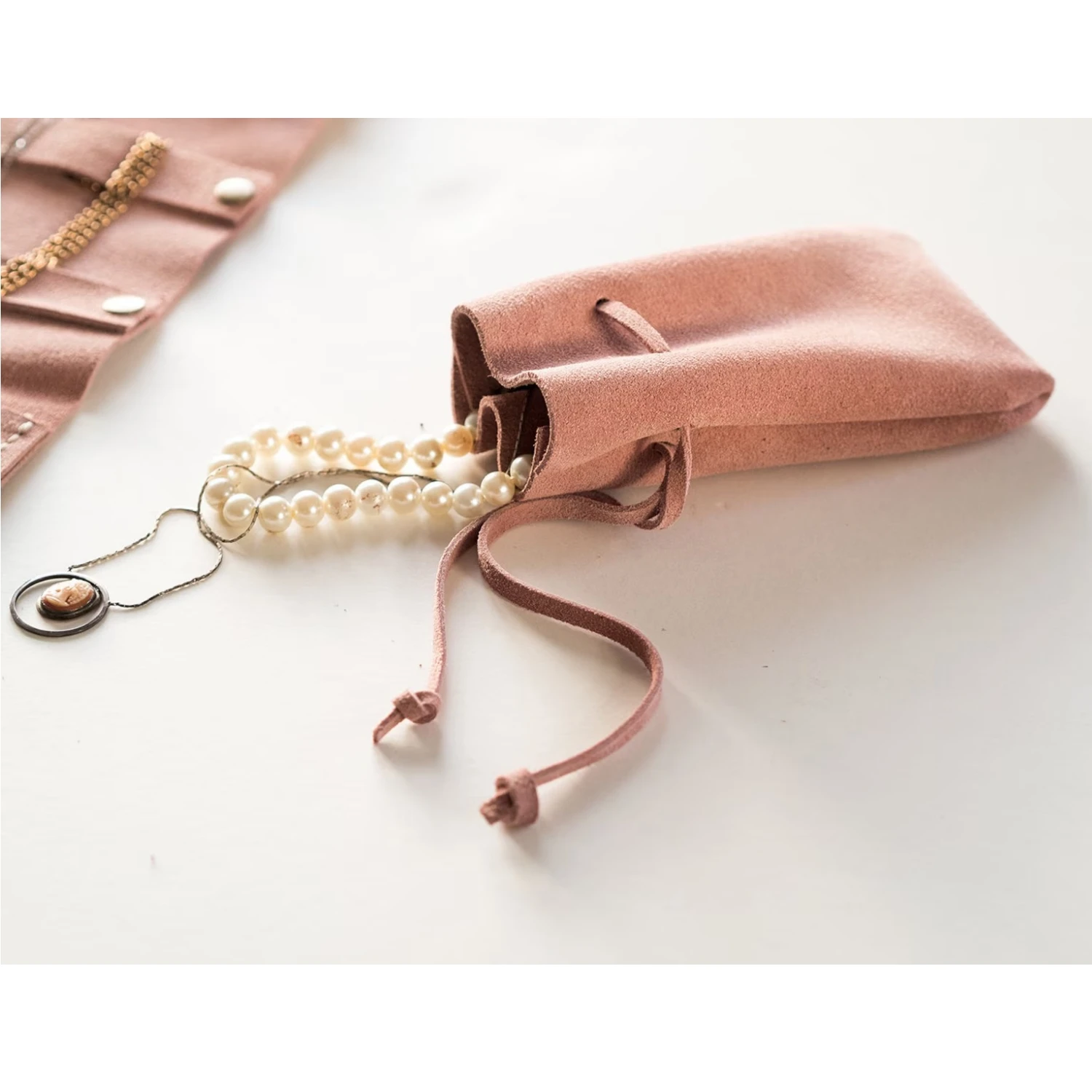 

20 шт. замшевая сумка для ювелирных изделий, дорожная сумка на шнурке, персонализированные подарки для подружек невесты