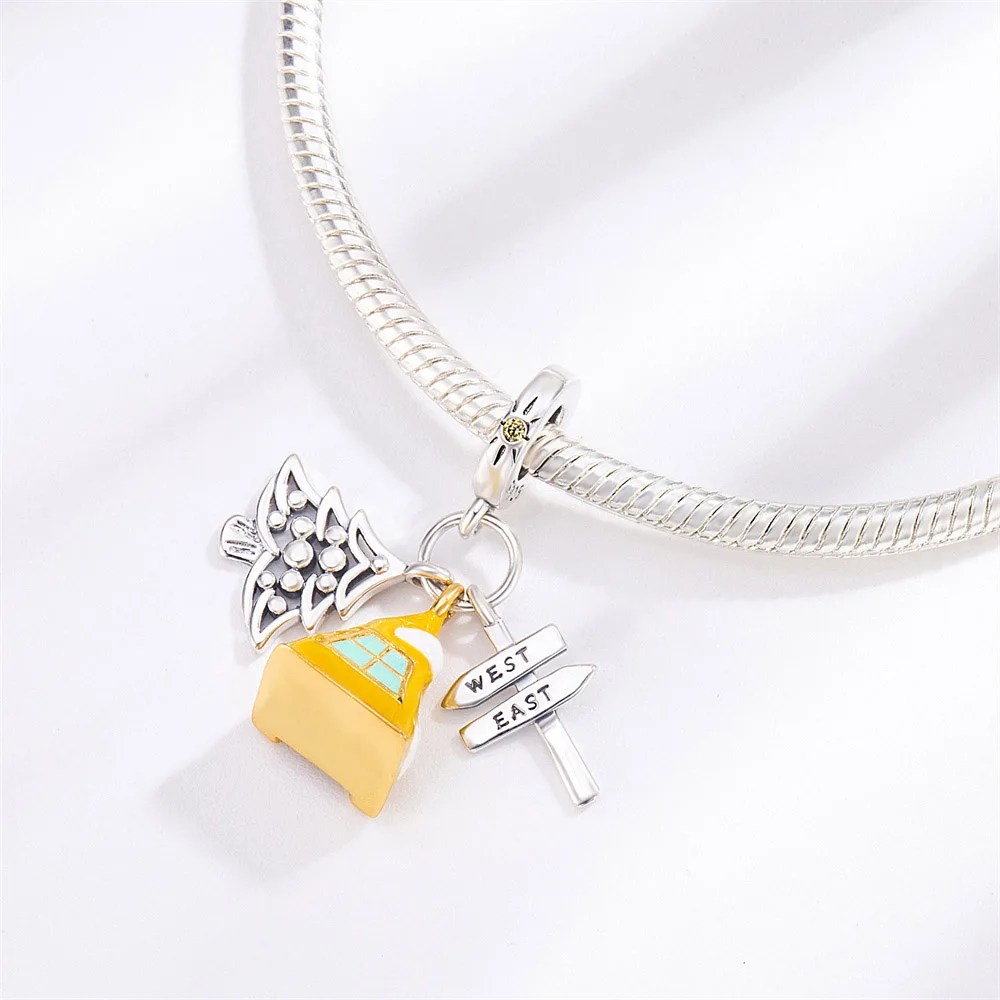 Pan Charms Outdoor Tent Flashlight Backpack Binoculars Campfire Adventure Souvenir Family Pendant Beads DIY Jewelry Gift For Her