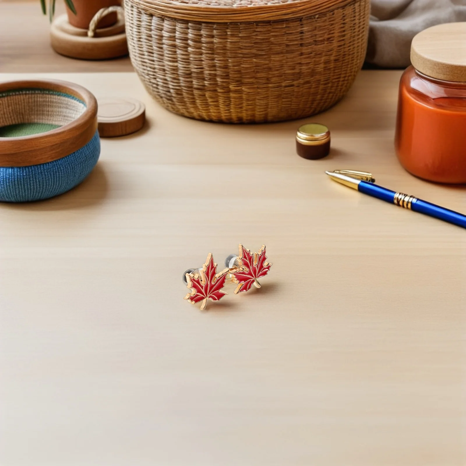 

10Pairs Waist Cincher Clip Adjustable Metal Jeans Tightener Easy Attach No Tools Needed for Perfect Fit on Clothing