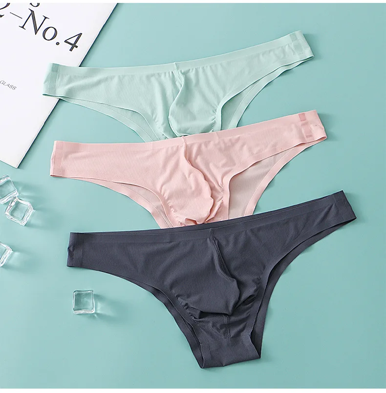 Calzoncillos de hombre de cintura baja, sexy, de seda helada, sin costuras, ligeros y transpirables para verano, con diseño de triángulo pequeño.