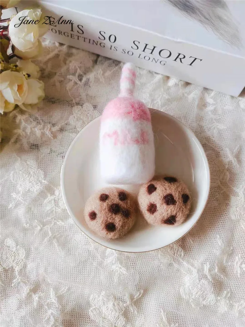 Wool felt biscuit milk bottle milk tea cup newborn photography theme modeling props studio shooting accessories