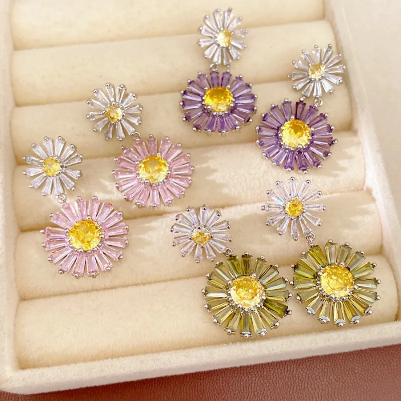 

Colorful Daisy Zircon Stud Earrings Bright Yellow Flower Sunflower Earrings for Girls