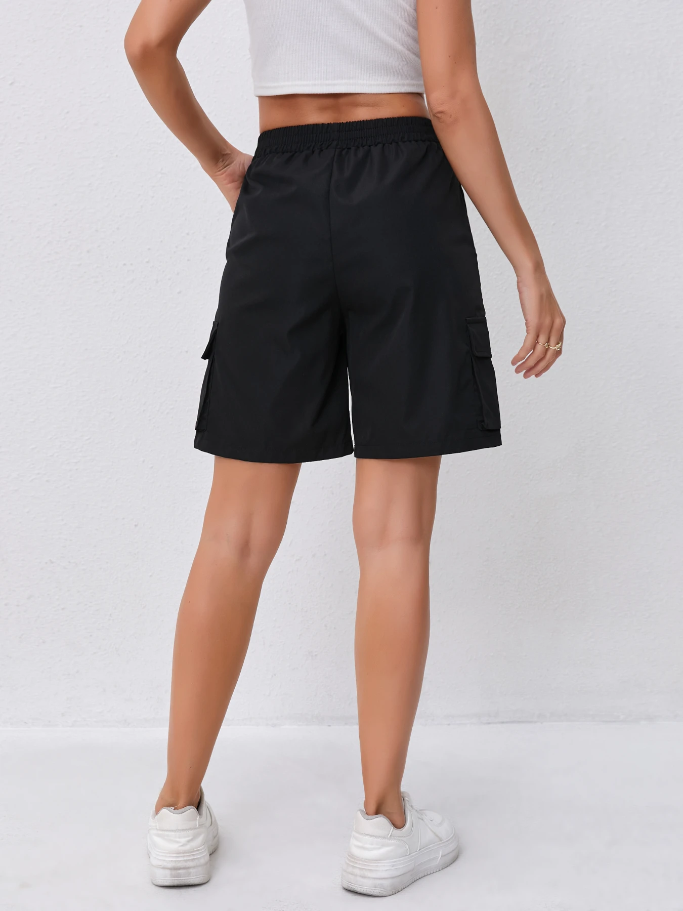 Pantaloncini cargo corti a vita alta Y2K da donna con tasche laterali per sport casual all'aria aperta.