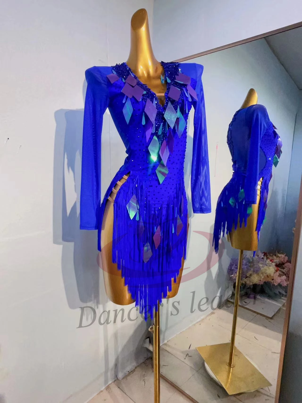 ملابس منافسة قياسية لاتينية للرقص اللاتيني ترتر شبكي مخصص راقِ مع فستان سامبا ماسي قياسي