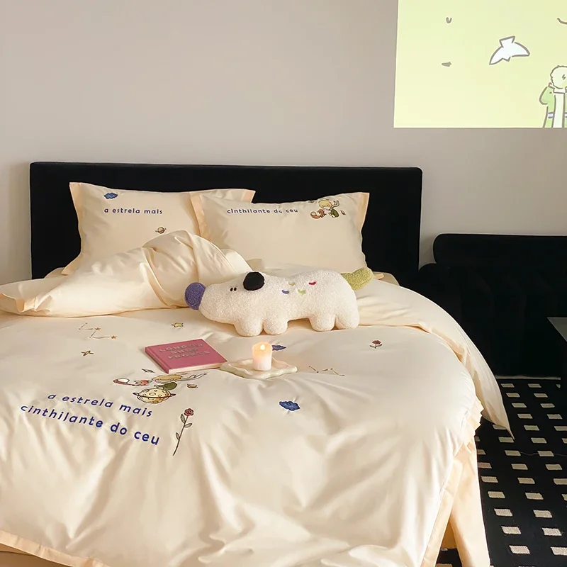 

High-quality Brushed Bedding Set 100% Cotton Skin-friendly Duvet Cover Set with Sheets Soft Comfort Quilt Cover and Pillowcases