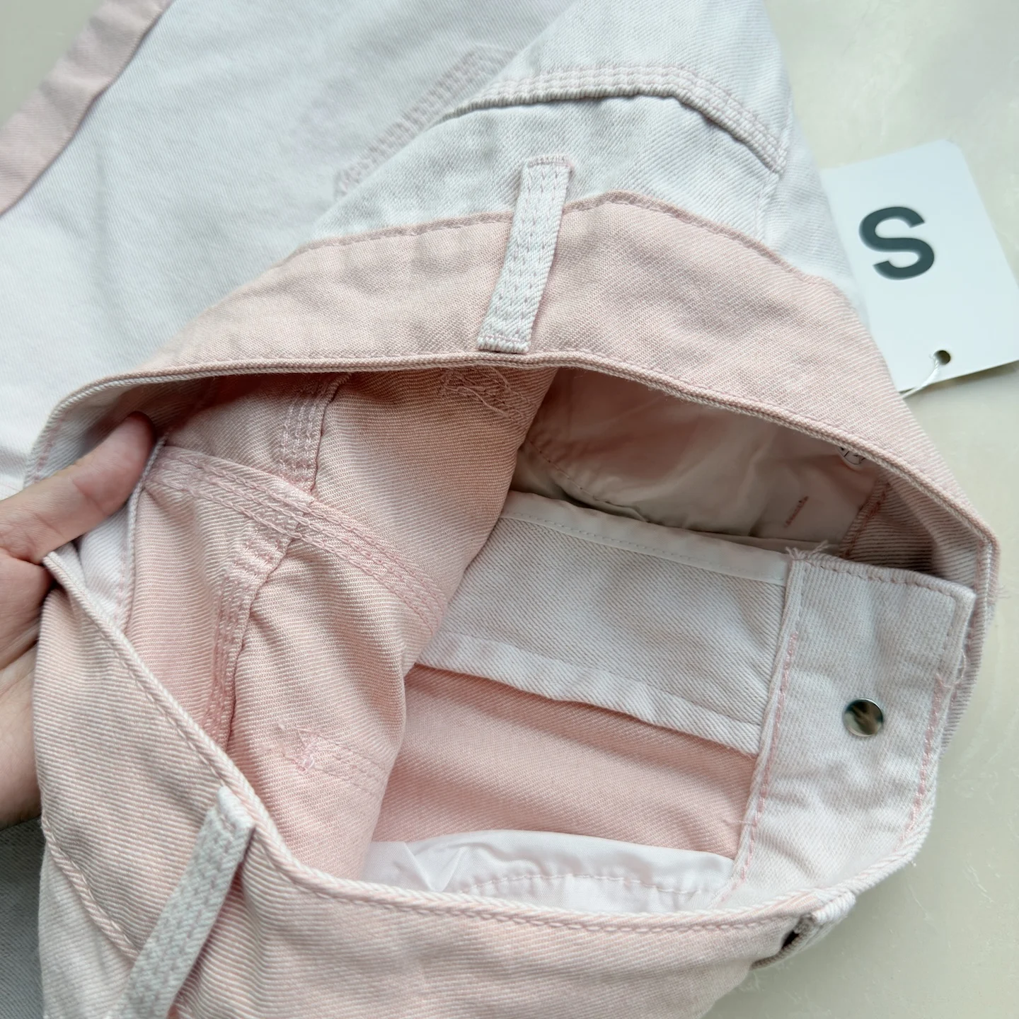 패션 핑크 데님 반바지 여성 여름 얇은 스타일 2025 신상 하이웨이스트 루즈핏 와이드 레그 A라인 컬드 엣지 진 팬츠