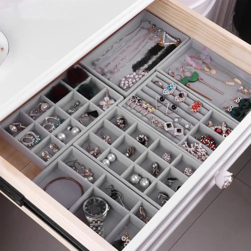 Jewelry Organizer  Useful Female Sundries Jewelries Organizer with Drawer  Flannel Jewelry Container