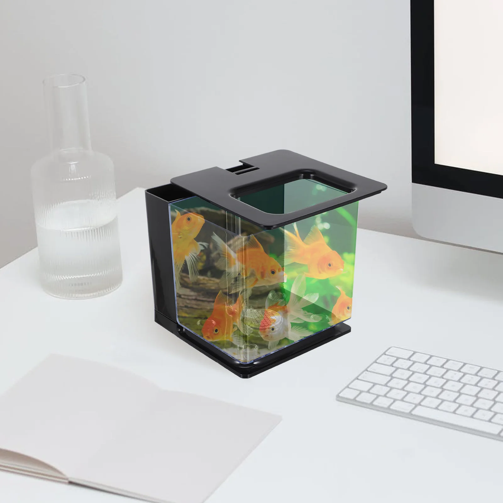 

Transparent Small Acrylic Fish Tank Perfect for Fry Hatching Desktop Aquarium Fish Rearing Container Self-Cleaning