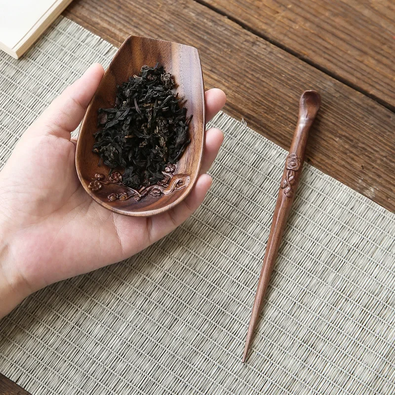 Walnut Tea Spoon Two-Piece Solid Wood Hand-Embossed Plum Blossom Tea Needle Dial Tea Spoon Tea Ceremony Kung Fu Tea Set