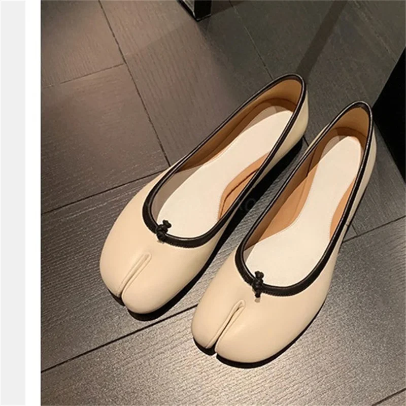 

Split Toe Single Shoes Loafers for Women Shallow Flat Sole Shoes Slippers Leather Silk Flat Bottom Ballet Shoes Brand Design