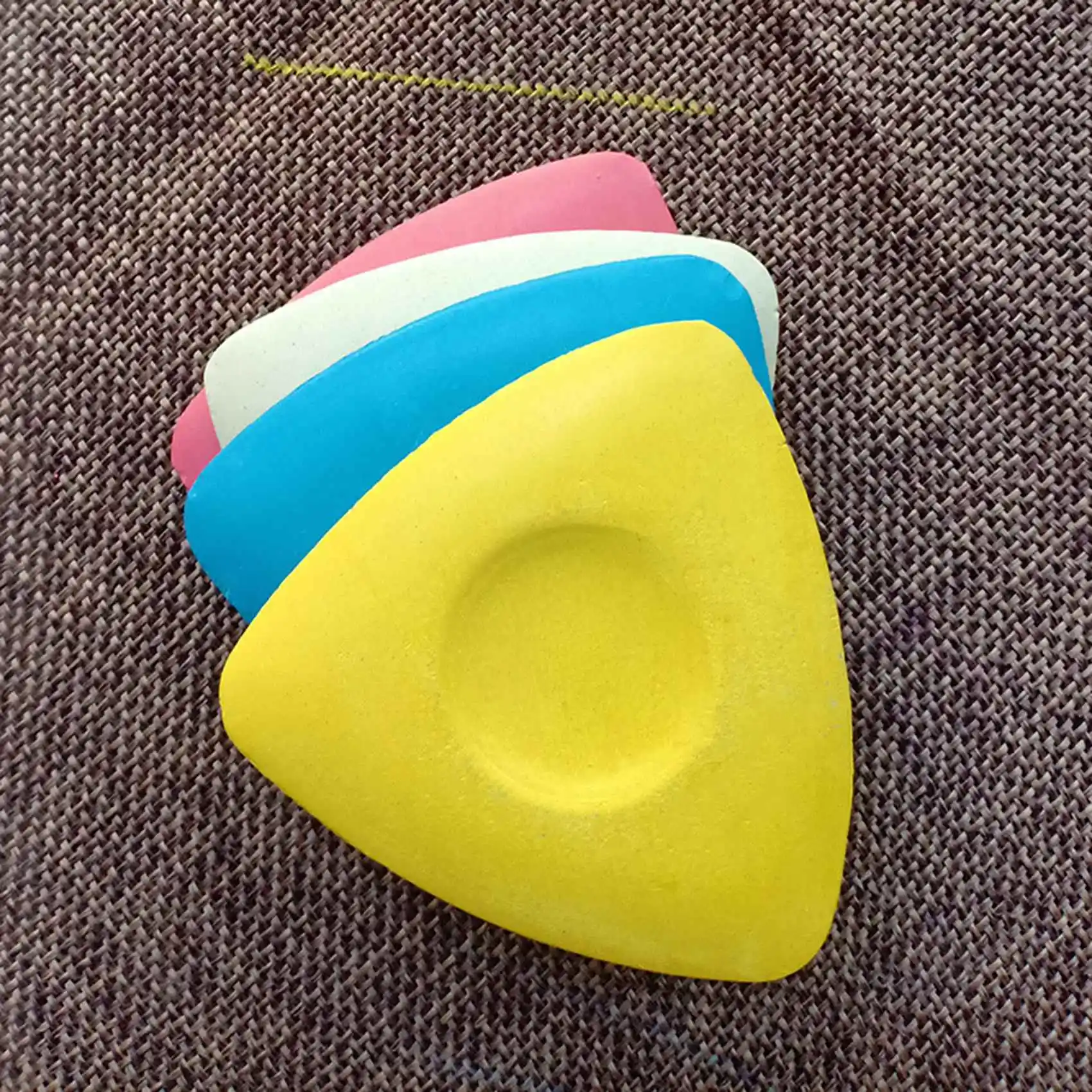 ABHU 10PCS Professional Triangular Chalk Sewing Fabric Chalk Colored Triple-Cornered Hard And Unbreakable Painting Powder