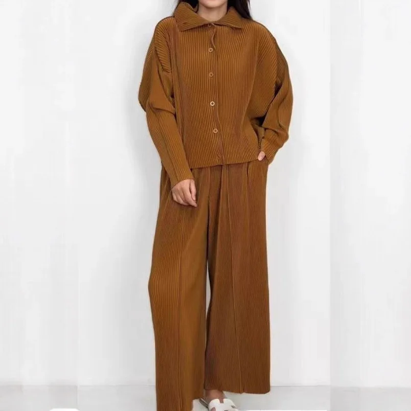 

Miyake Japanese Style Suit Women's Fashion Simple Design Commuting Casual Two-piece Loose Pleated Temperament A Whole Set Of