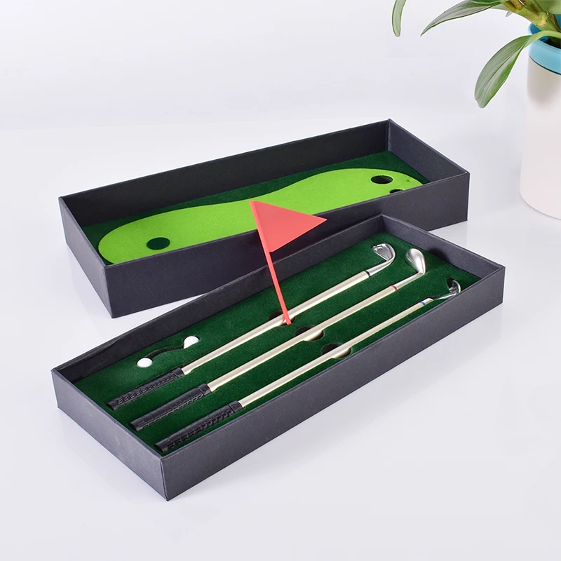 1 Set Golf Pen Set Desktop Goft Gift Mini Green Driving Range with Metal Golf Club Pens Balls and Flag