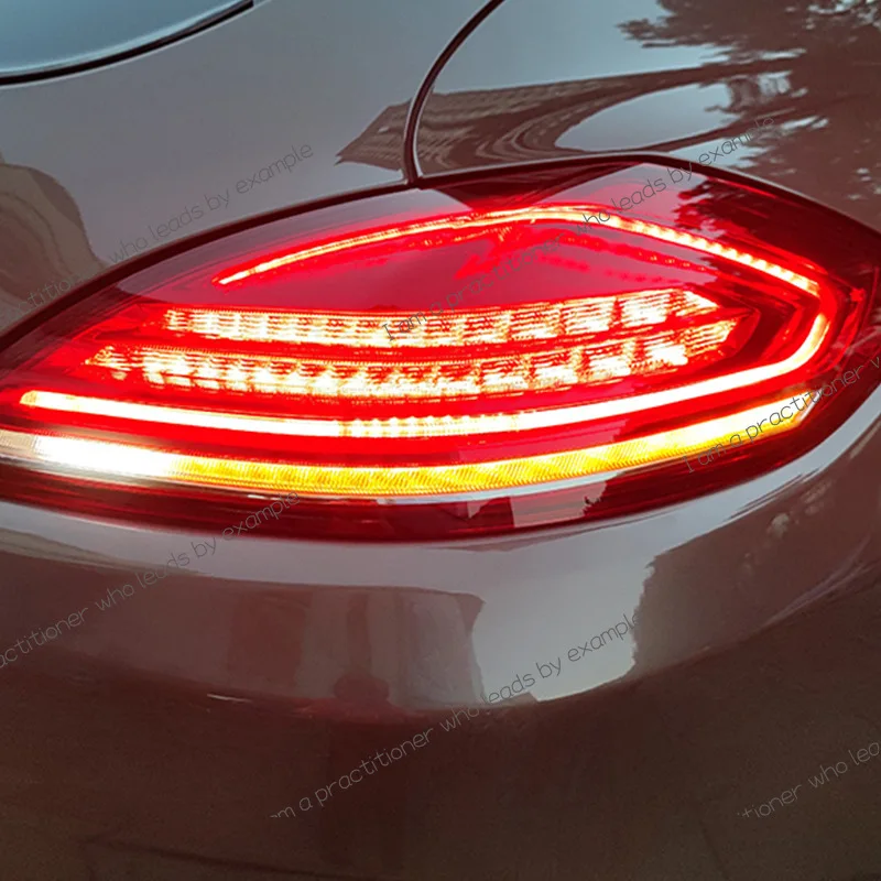 Suitable for Porsche Paramela tail light 10-13 Panamera970 new running water tail light assembly