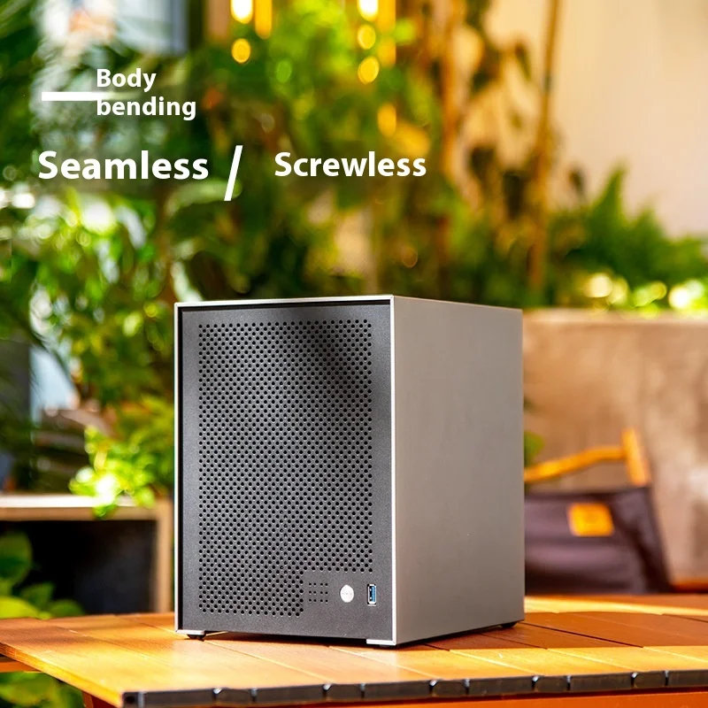 Sky Arrow 6-disc NAS الهيكل غلاف من الألومنيوم Itx اللوحة الرئيسية الصغيرة 1u إمدادات الطاقة البقرة الطائرة الأسود Qunhui خادم التخزين