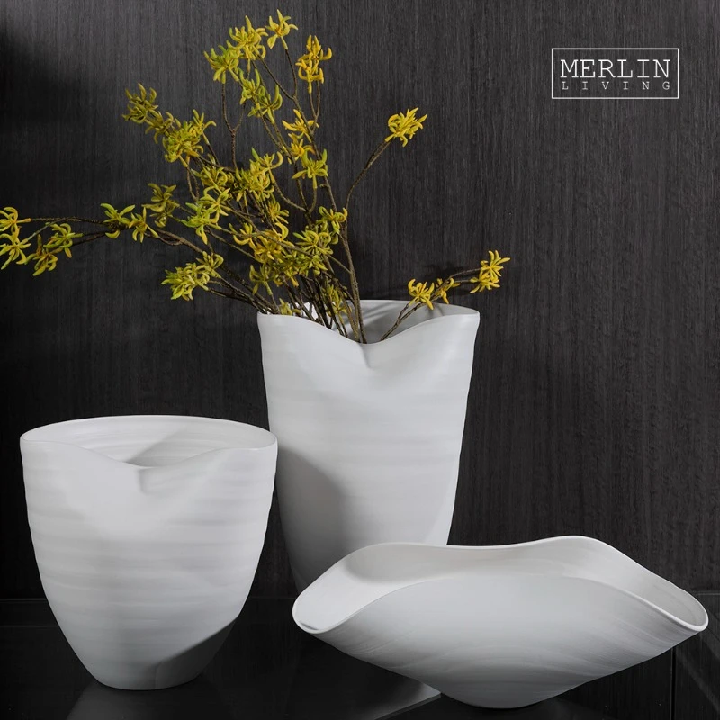 Merlin Living hand drawn flower vase living room decoration artificial art elegant simple matching vases 2022 for white vase