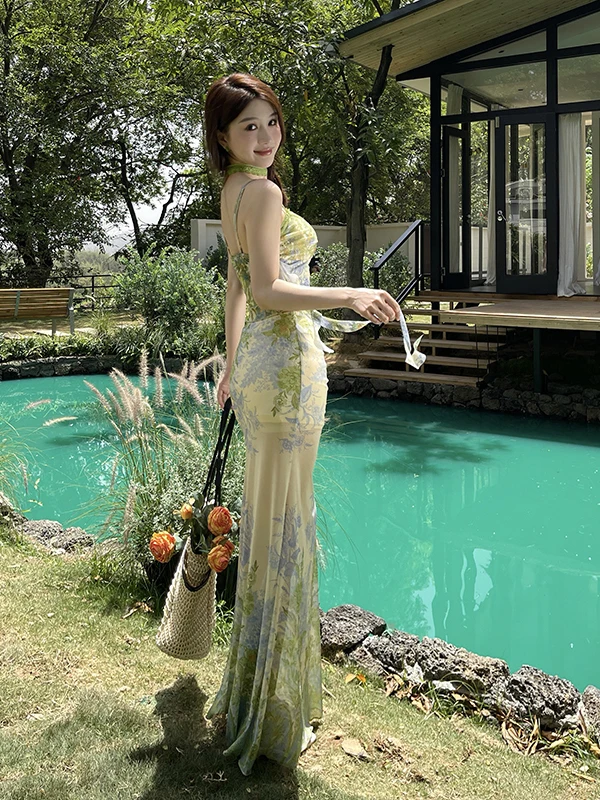 طقم نسائي صيفي من ثلاث قطع بأسلوب صيني عتيق يتكون من توب بحمالات وتنورة ذيل السمكة، أنيق وجذاب، مصنوع من ألياف البوليستر بأكم...