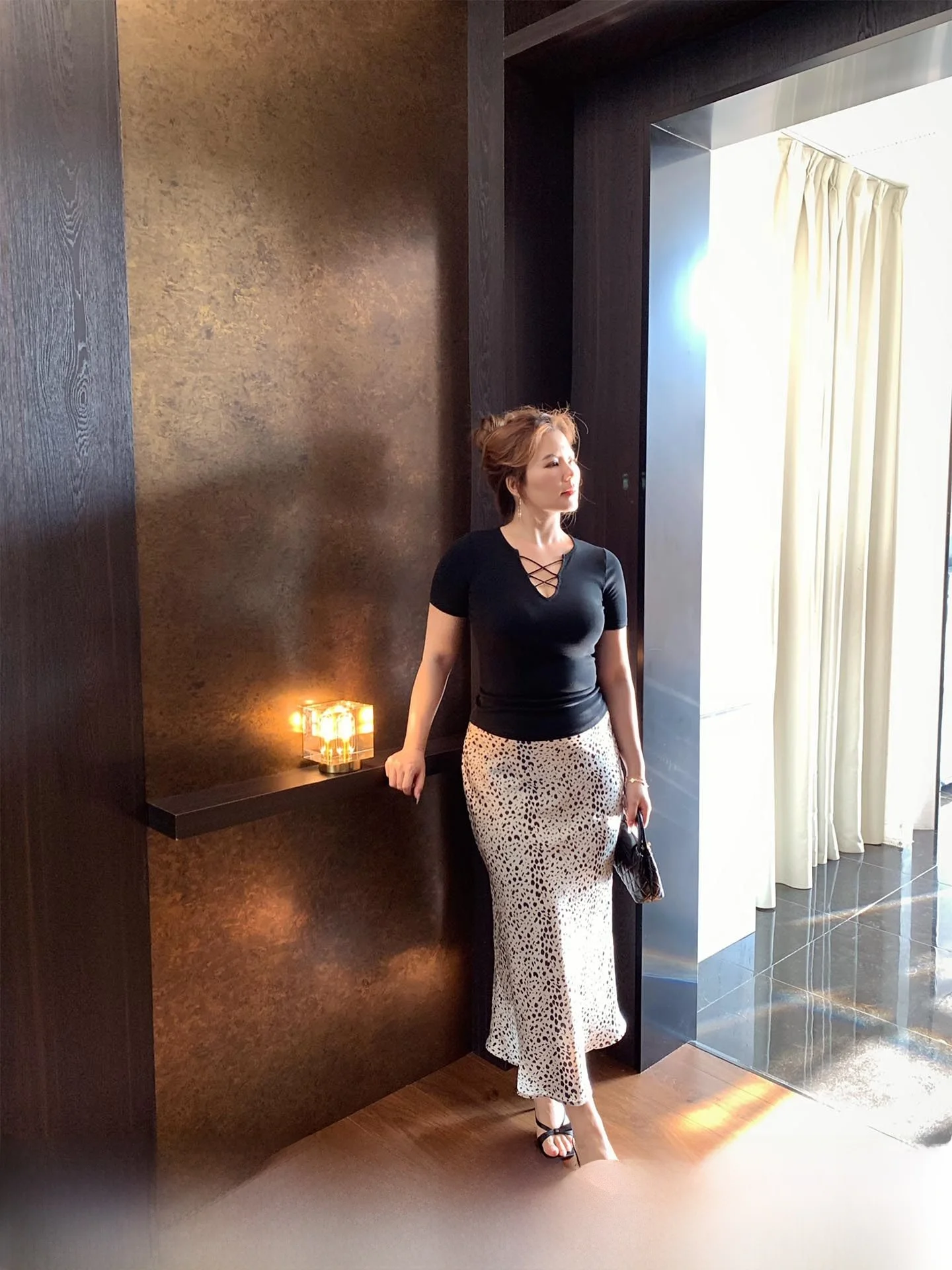 

Юбка миди А-силуэта из атласа с леопардовым принтом больших размеров, облегающая, с высокой талией, винтажная, повседневная, летняя, новинка MOLE