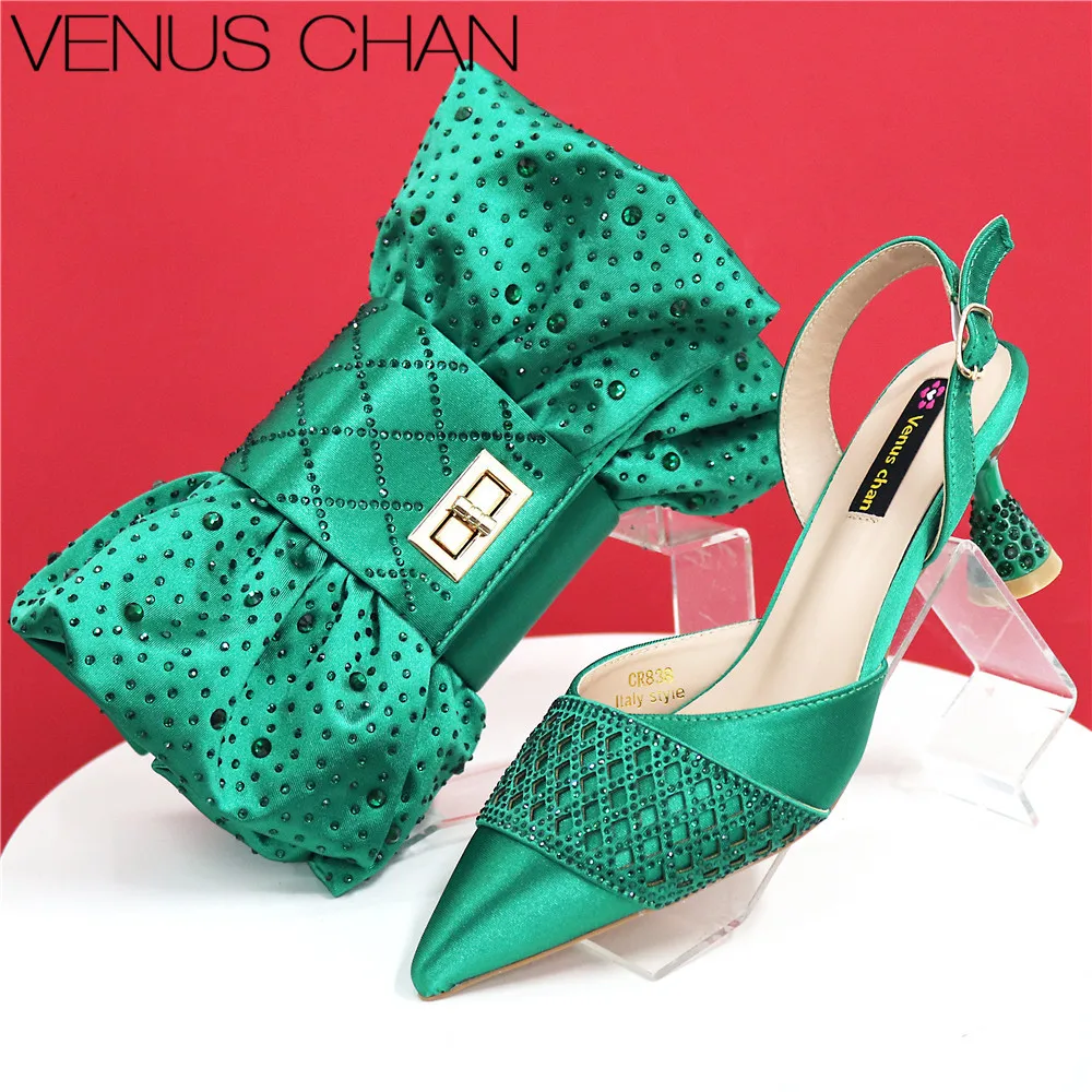 2025 Heel Shoes for Women Hollowed Out Embroidery Rhinestone Italian Design Green Color Pointed-Toe Shoes and Bags Set