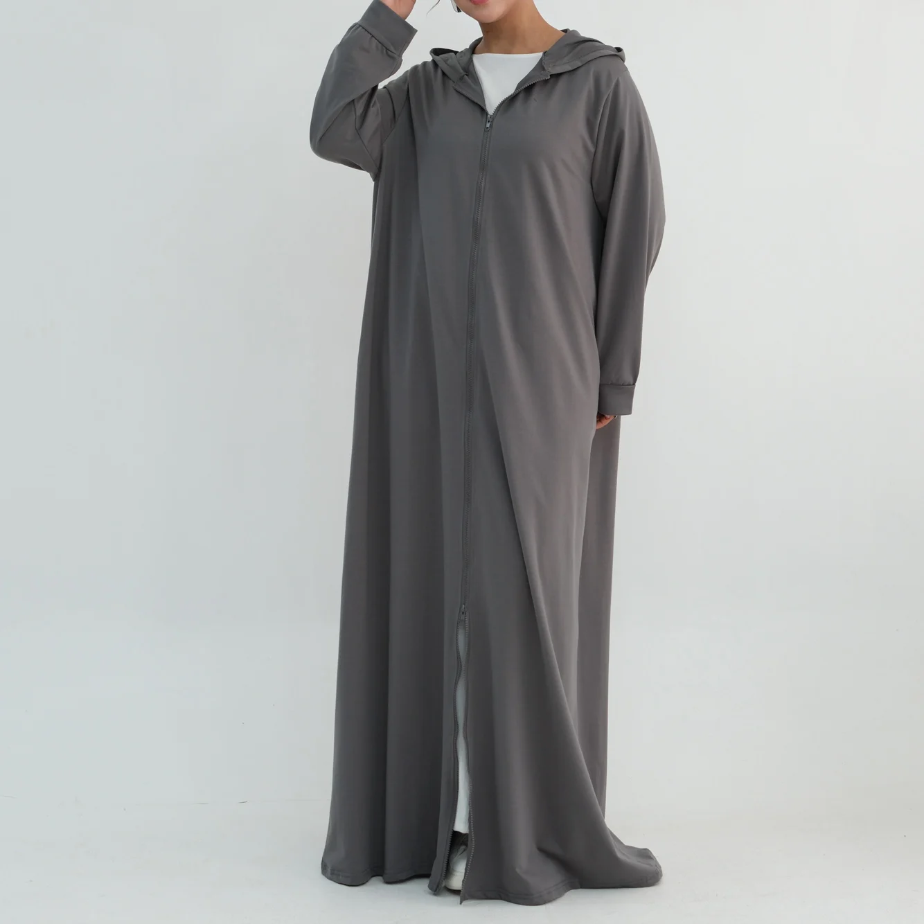 

Уютный повседневный теплый вязаный кардиган с капюшоном, удлиненный, свободного кроя. Платье с двусторонней молнией для женщин Veild. Повседневная мусульманская абайя-роба