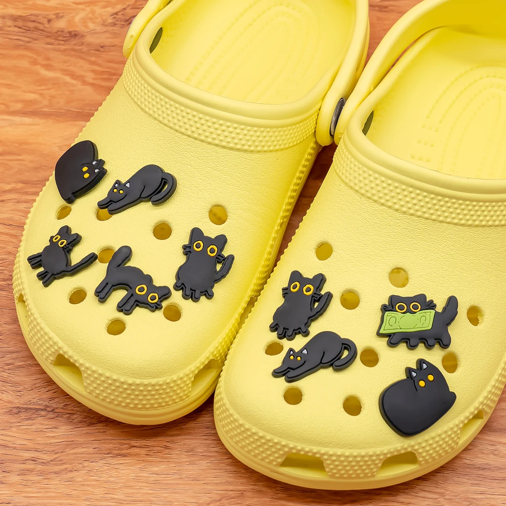 1pcs PVC Cats Charms for Clog Buckle Dollar Leaf Shoe Decorations Clips Accessories for Men Kids Favor Gifts Fit Wristband Gift image 2