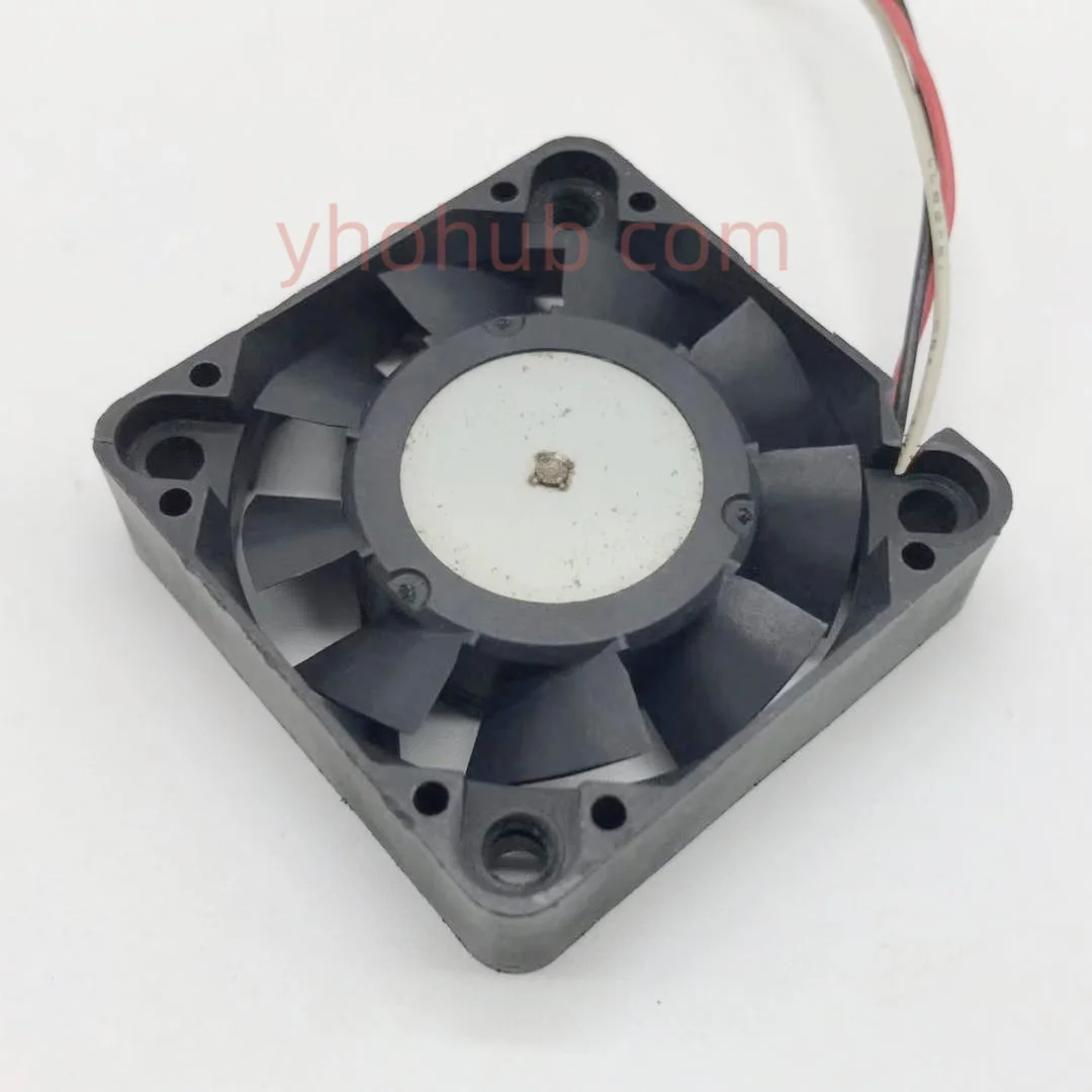 NMB-MAT 1604KL-04W-B59 B00 DC 12V 0.10A 40x40x10mm Server Cooling Fan