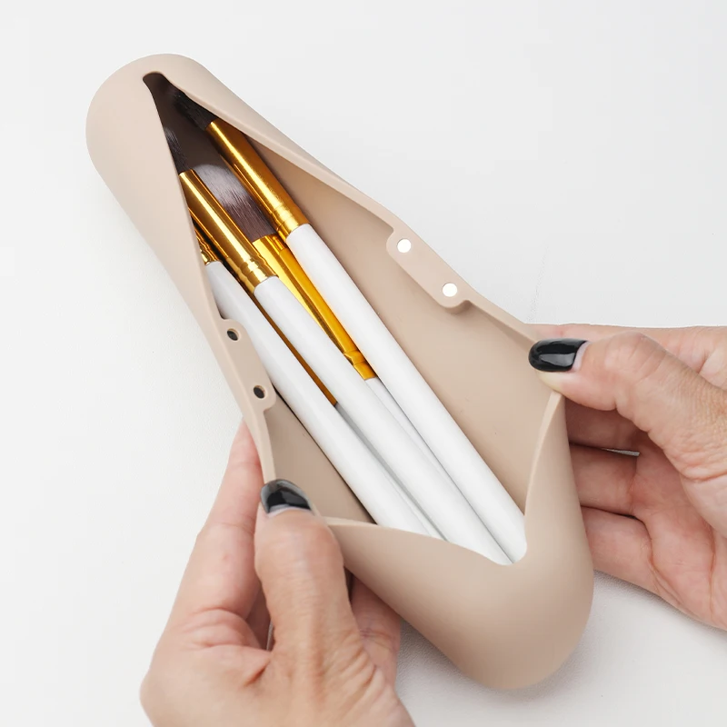 حقيبة مكياج للسفر، حقيبة تنظيم فرش المكياج من السيليكون، مقاومة للماء، حقيبة فرش مستحضرات التجميل المحمولة، حقيبة نسائية، أساسيات السفر #2