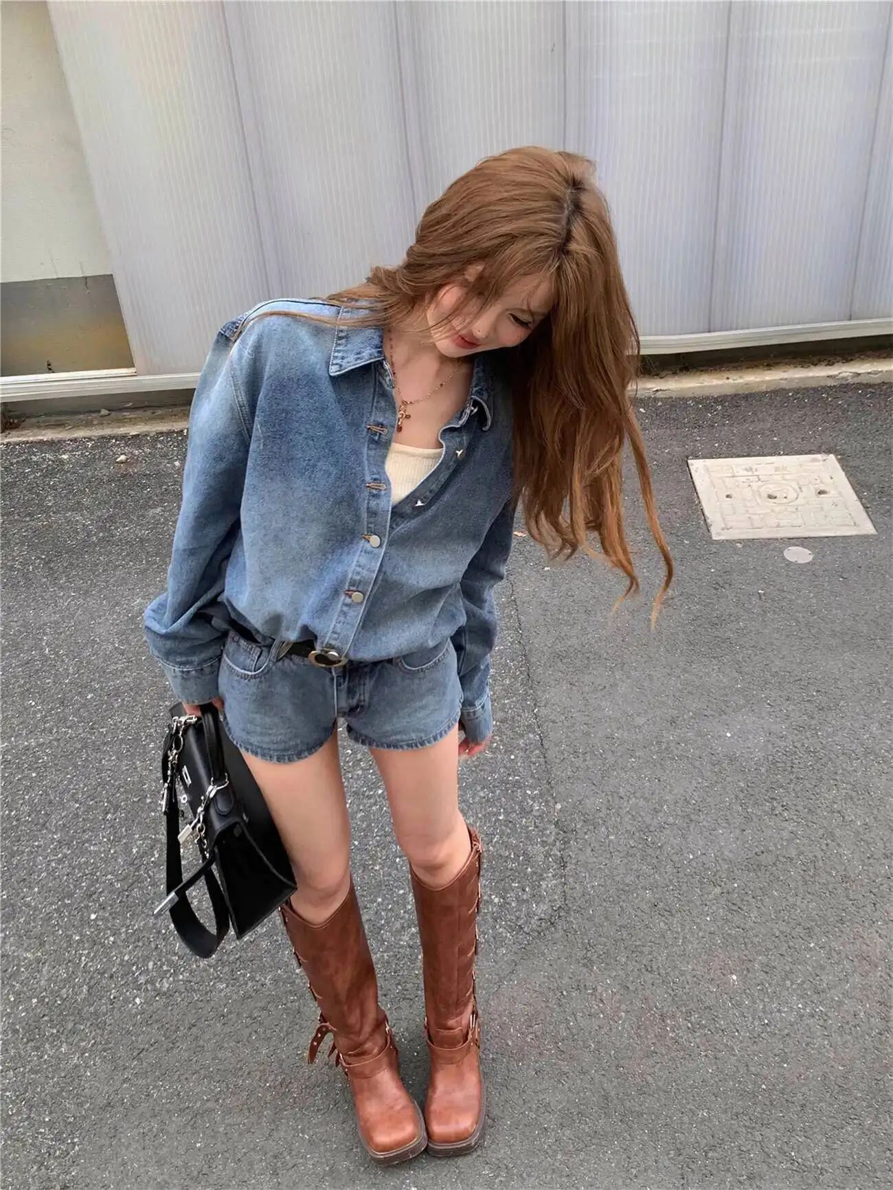 

Women's American Vintage Denim Shirts Shorts Set Spring Loose Collared Denim Jacket Casual Straight Shorts, Elegant Outfit
