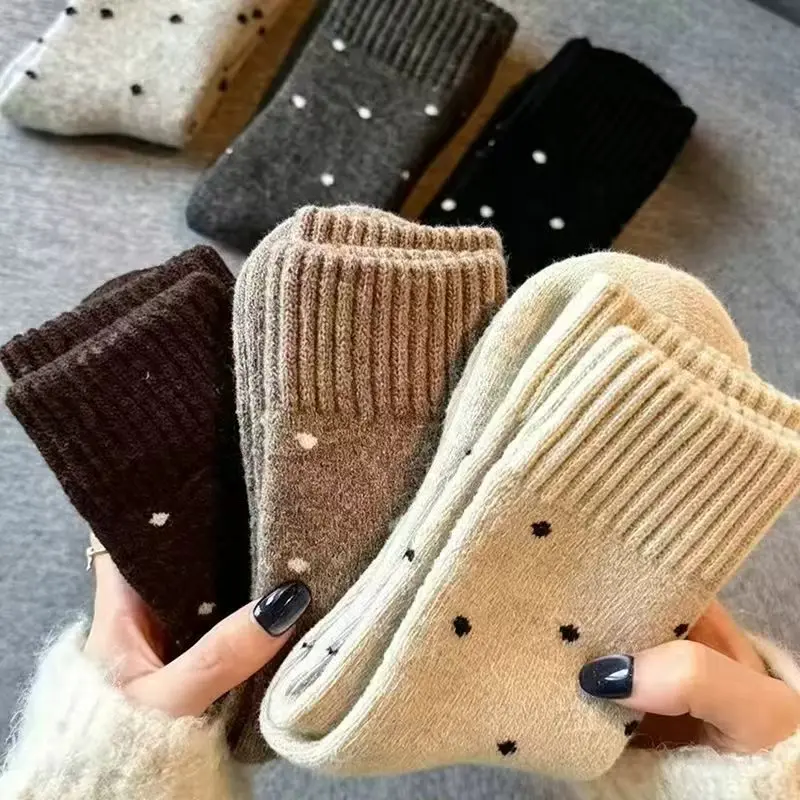 1/4/6/8 Pairs Random Women's Mid‑Calf Socks, Fall Winter Vintage Polka Dot Print, Thick Fleece‑Lined Warm Terry Casual Socks