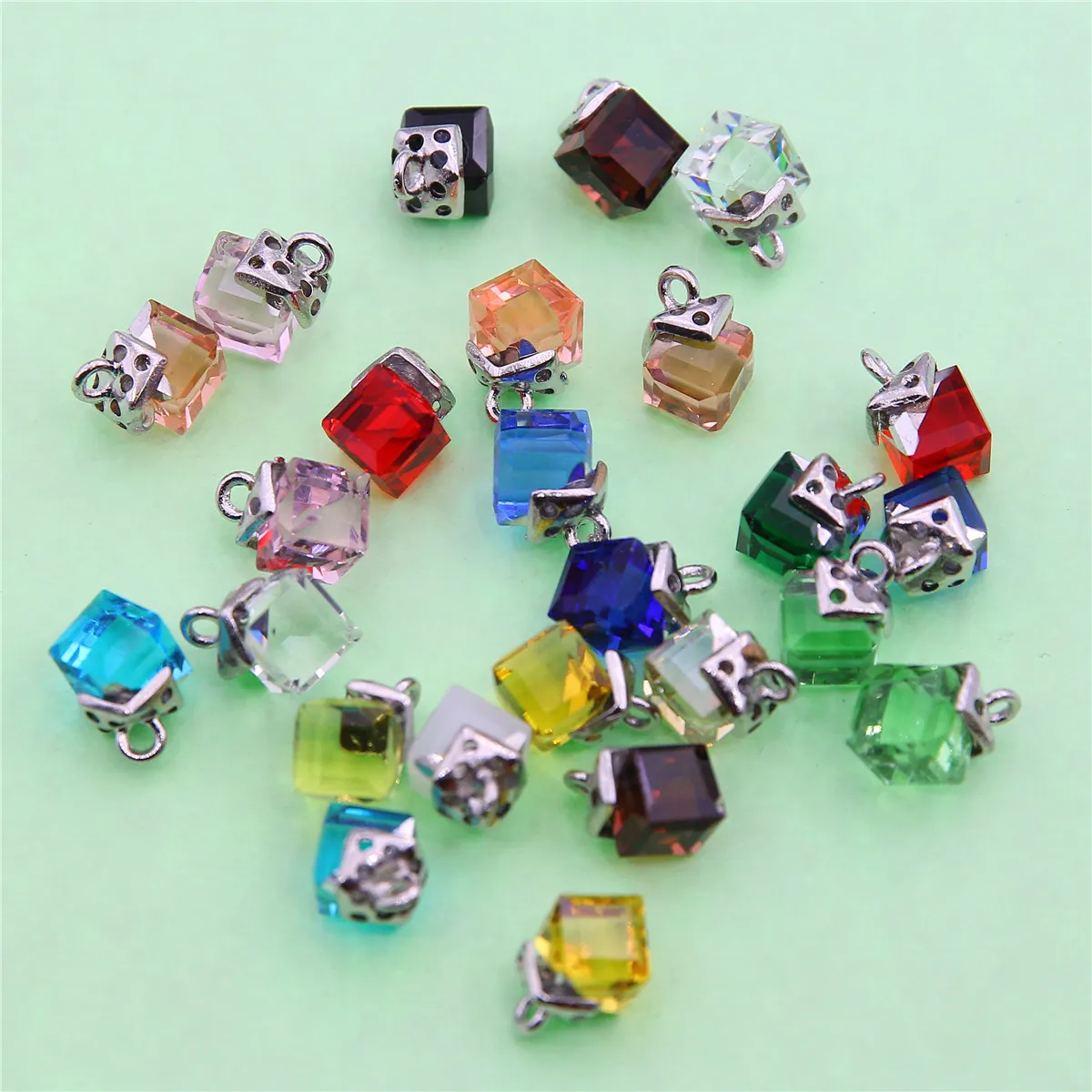 6pcs random color crystal pendant diy handmade necklace bracelet accessories square crystal pendant