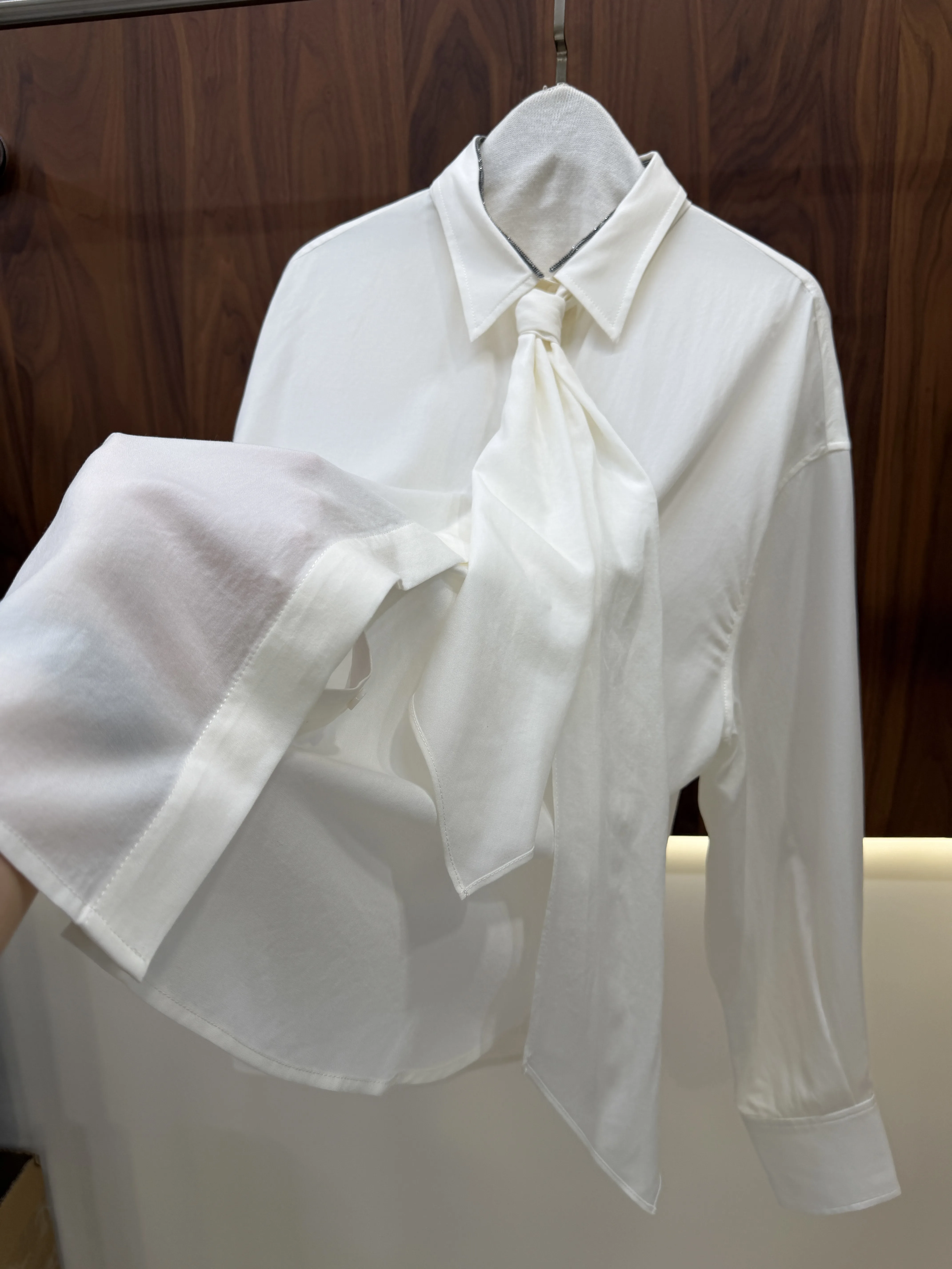 Women's Autumn Long-Sleeve Wool Shirt with Lapel and Tie-Front Detail