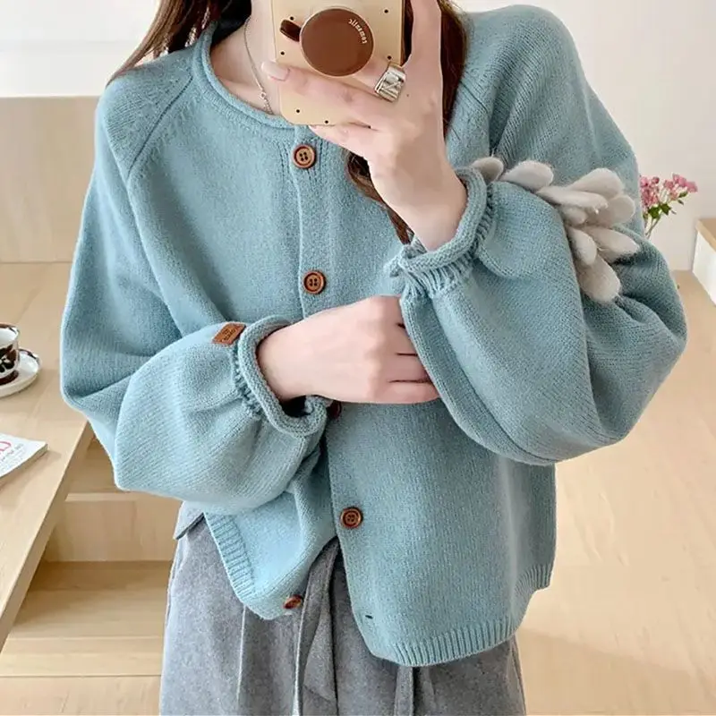 

Knitted Cardigan Spring and Autumn New Loose Outer Wearing Round Neck Top Sweater Jacket Curled Slim Color Short