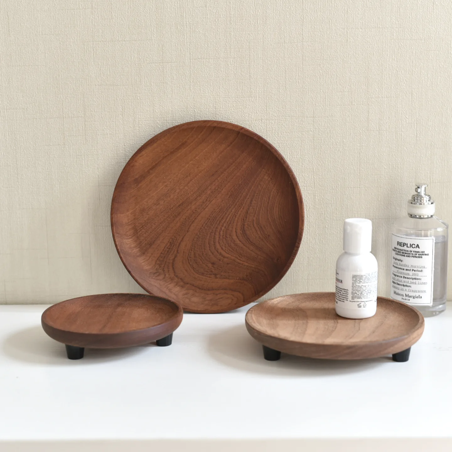 Whole Wood Round Storage Tray,Natural Wooden Decor Display Plate,Multi-Purpose Desktop Organizer for Cosmetics,Jewelry,Candles