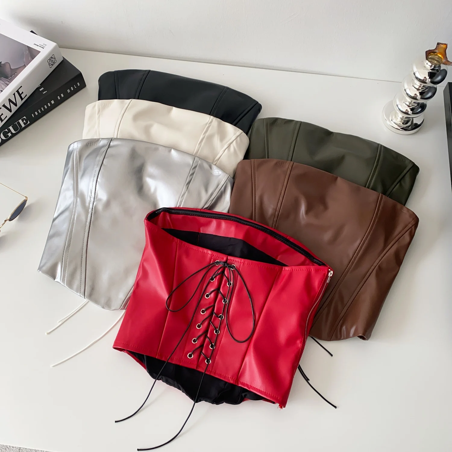 2026 New Autumn Solid Sexy Backless Strappy Sleeveless Mini Top Party Nightclub Birthday Party Bandage Tank Top