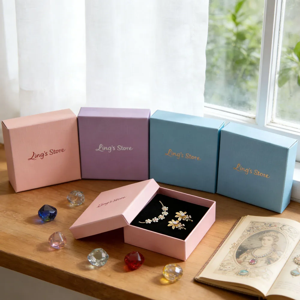 

100Pcs/lot Personalized Logo Paper Cardboard Jewelry Box Wedding Ring Earring Pendant Bracelet Packaging Valentine's Day Gift