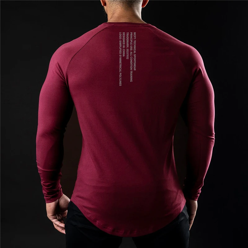 Comfortable Lightweight Slim Cotton Long Sleeve Sports Training Body-building Pullover In Autumn and Winter