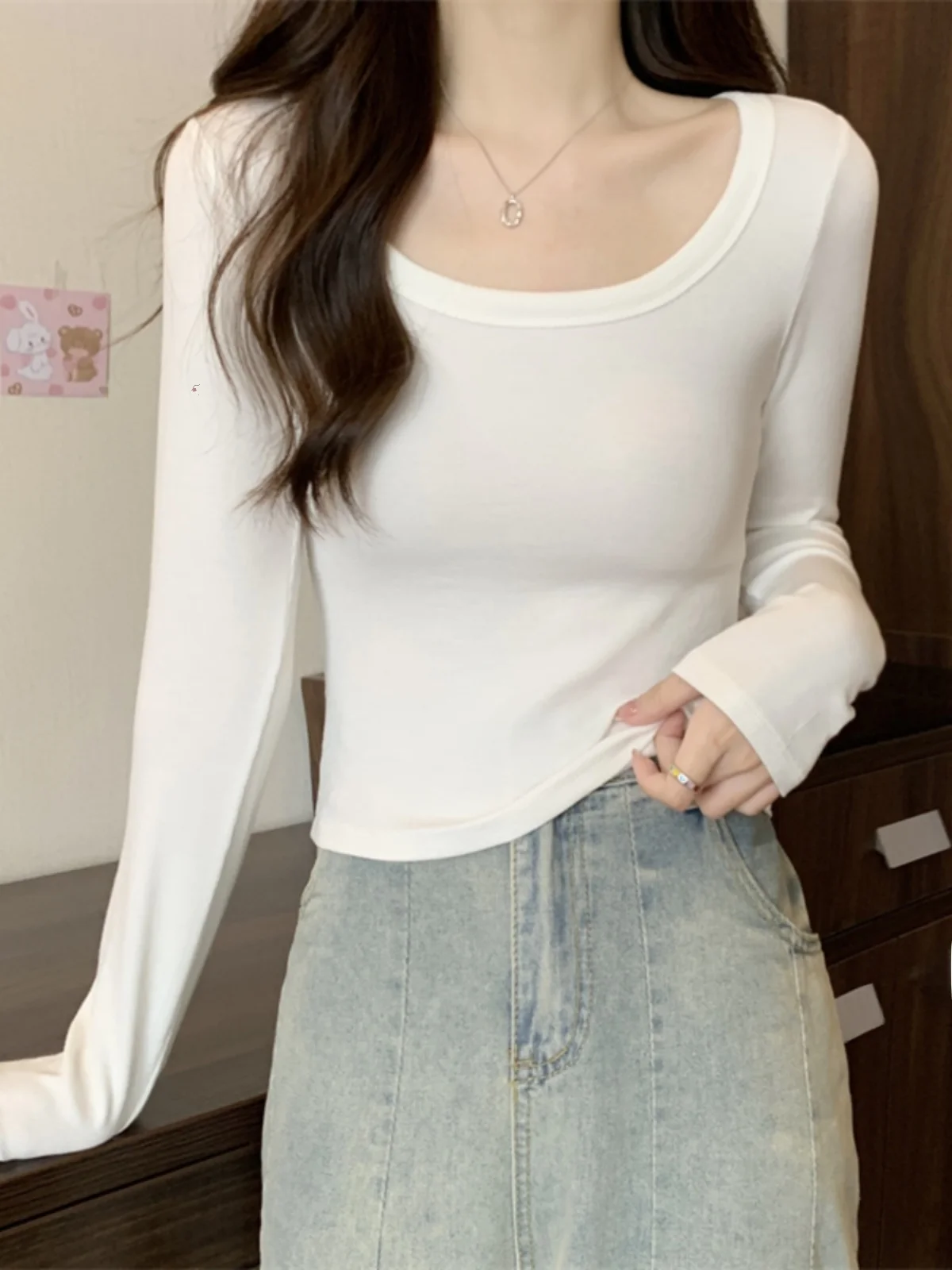 White Pure Cotton Bottoming Shirt Women Autumn and Winter Long sleeve U Collar Sexy Inner wear Knit Thread Cotton Shoulder T-...