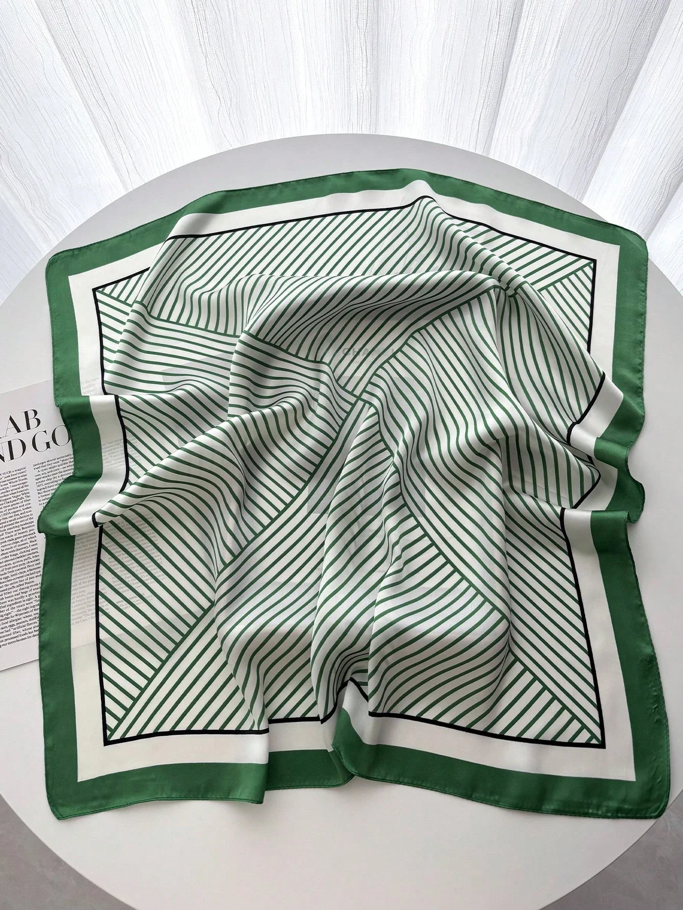 

Green And White Striped Square Scarf For Women 70x70cm Fashion Shawl Neck Wrap