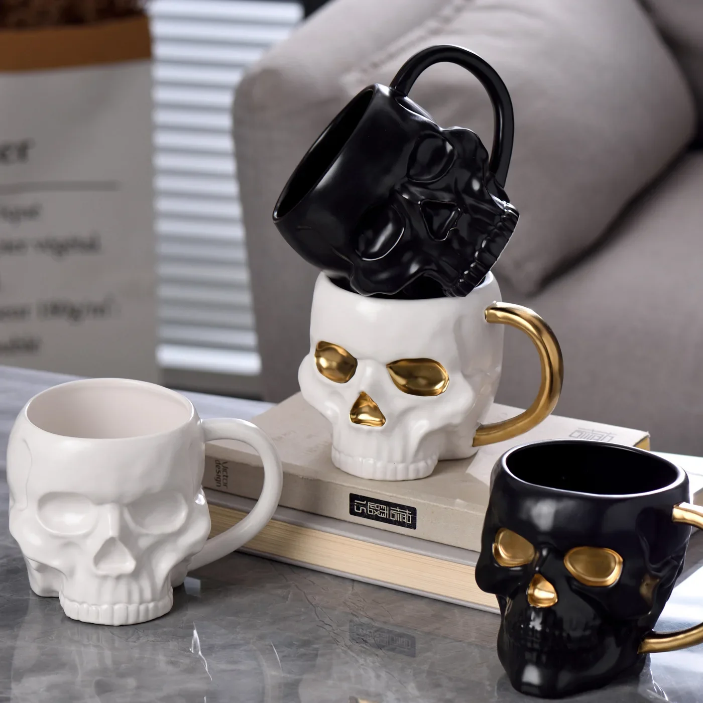 Skull Mug with Handles, Gothic Novelty Drinkware Skull Black Glazed Ceramic Mugs with Gold Tone Handles, Halloween Themed Skelet
