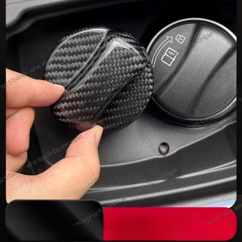 

Carbon fiber fuel tank cover Car outer fuel tank cover Suitable for BMW Honda Toyota fuel cover