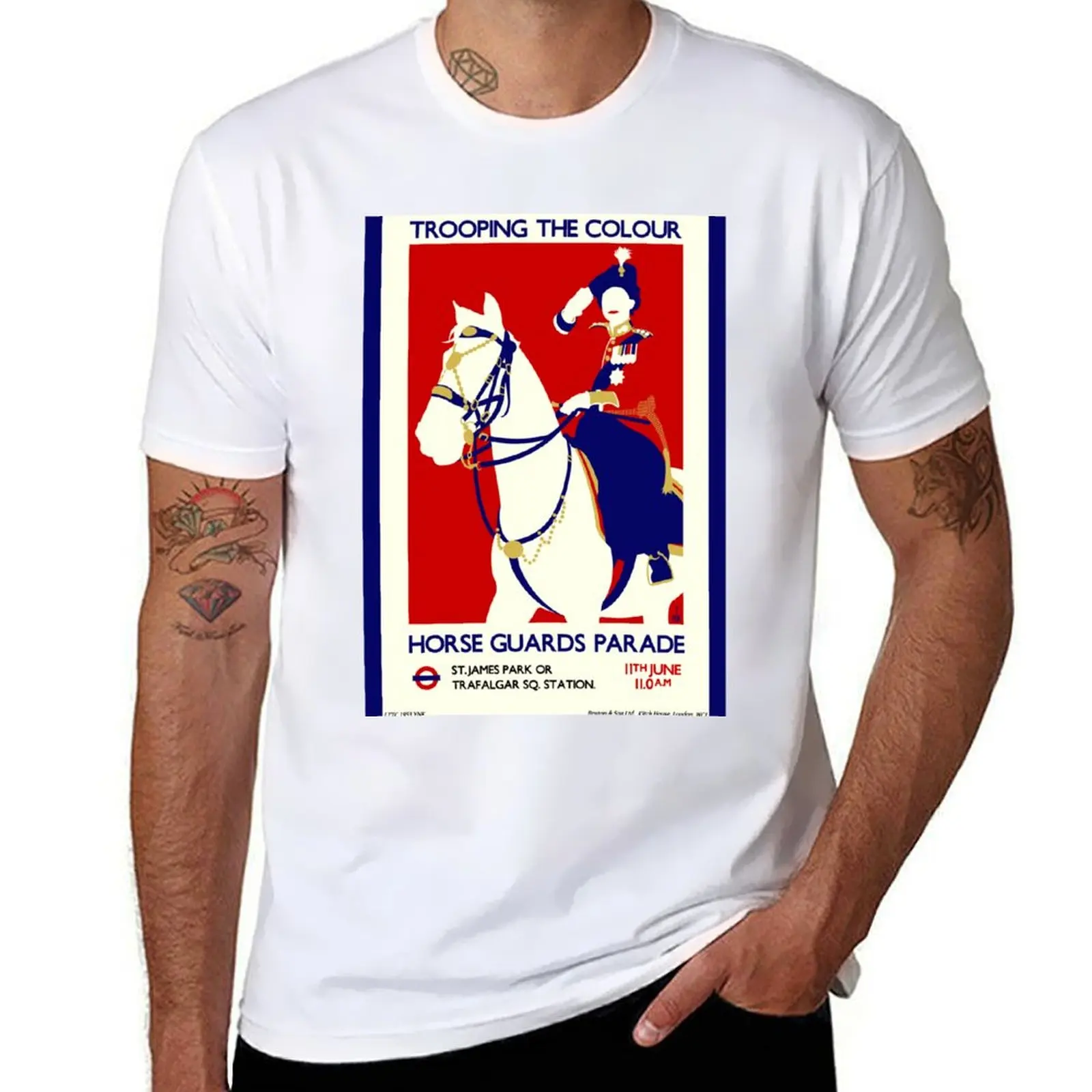 

Retro Queen Elizabeth Trooping the Colour T-Shirt man clothes funny shirt cotton sweat men clothings