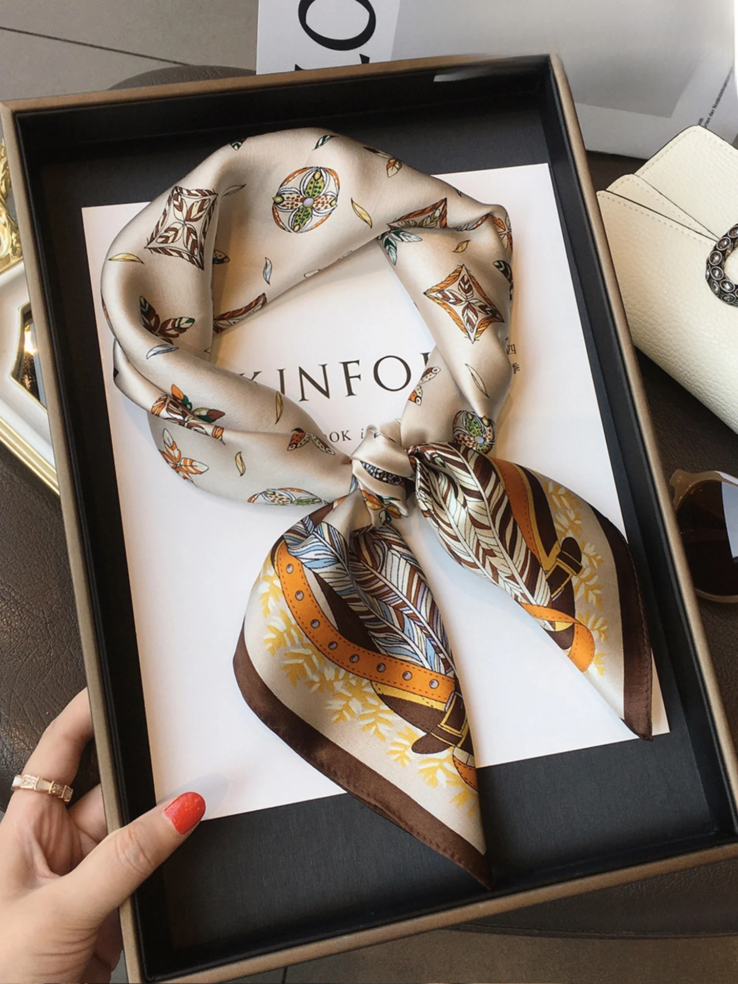 rouvrir-silk-scarf-women's-summer-high-end-silk-square-printed-sunscreen-shawl-birthday-gift-british-style-spring-au