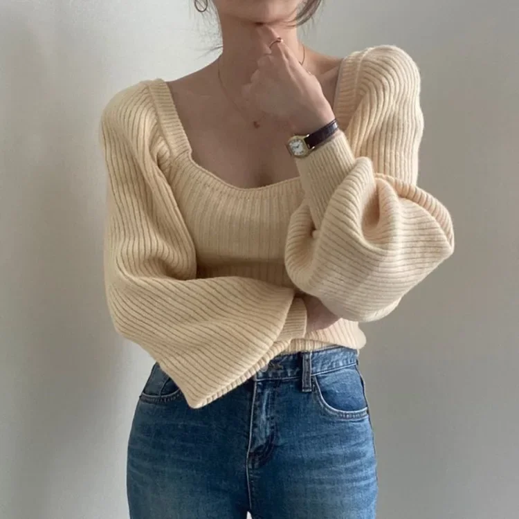 Korean version of temperament square neck bubble sleeves women's bottom long sleeves thin waist sweater