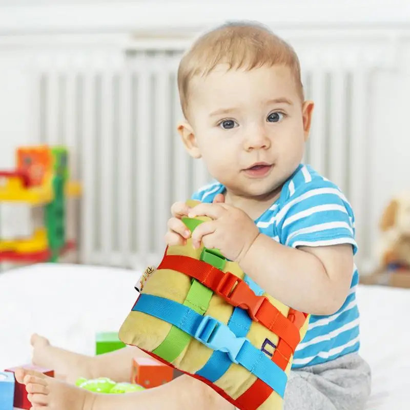 เด็ก Montessori ปริศนาหัวเข็มขัดตุ๊กตา BusyBoard สําหรับเด็กวัยหัดเดินเด็ก Sensory BUCKLE หมอนของเล่นกิจกรรมเด็กการเรียนรู้ของเล่นเด็ก